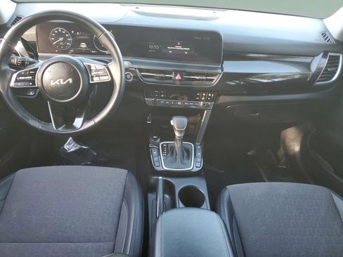Certified 2024 Kia Seltos X-Line image 15