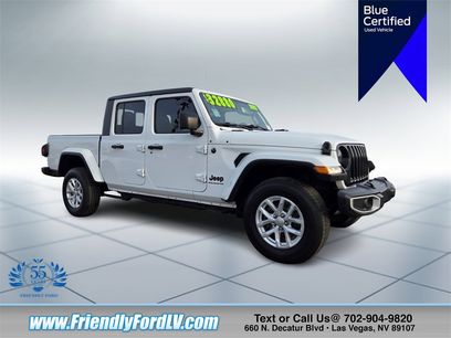 Used 2023 Jeep Gladiator Sport