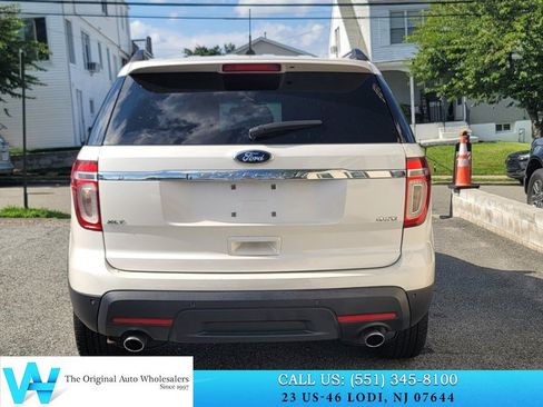 Used 2014 Ford Explorer XLT AWD/4WD image 5