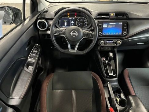 Used 2024 Nissan Versa SR FWD image 18