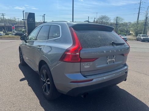 Used 2020 Volvo XC60 T5 Momentum w/ Protection Package Premier image 3