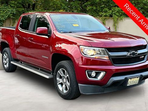 Used 2019 Chevrolet Colorado Z71 image 1