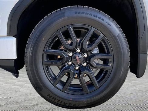 Used 2023 GMC Sierra 1500 Elevation image 21