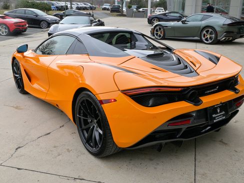 Used 2020 McLaren 720S Performance image 7