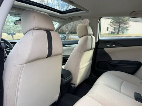 Used 2017 Honda Civic EX-T image 17