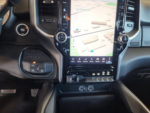 New 2025 RAM 2500 Big Horn image 12