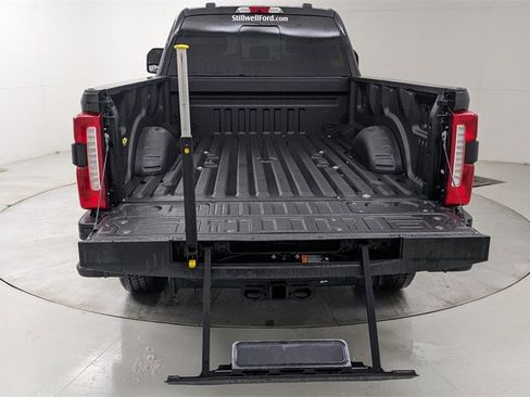 Certified 2023 Ford F250 Lariat w/ Lariat Ultimate Package image 9