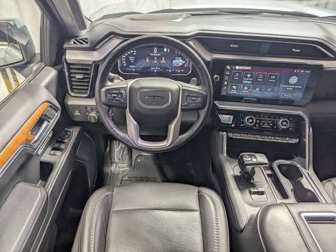 Used 2022 GMC Sierra 1500 Denali image 7