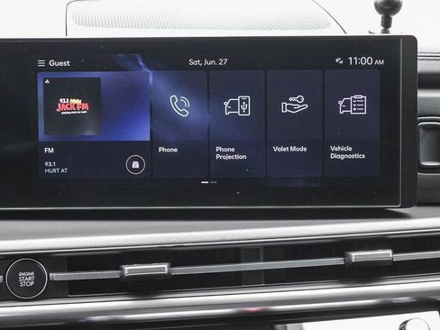 Used 2025 Hyundai Santa Fe SEL FWD image 15