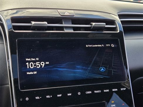 Certified 2023 Hyundai Santa Cruz SEL Premium image 20