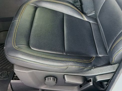 Used 2023 Ford Bronco Badlands image 22