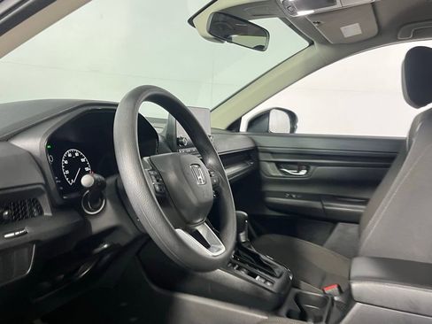 Used 2025 Honda CR-V LX image 20
