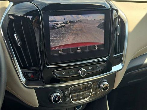 Certified 2023 Chevrolet Traverse LT w/ LPO, Cargo Package FWD image 14