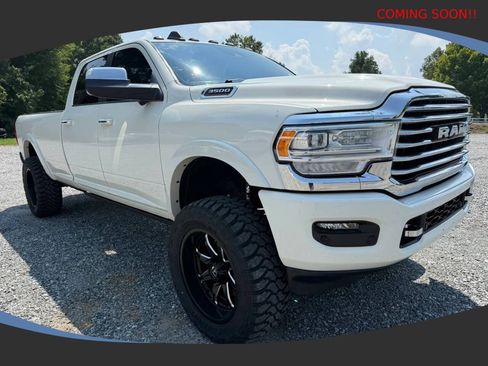 Used 2022 RAM 3500 Limited AWD/4WD image 1