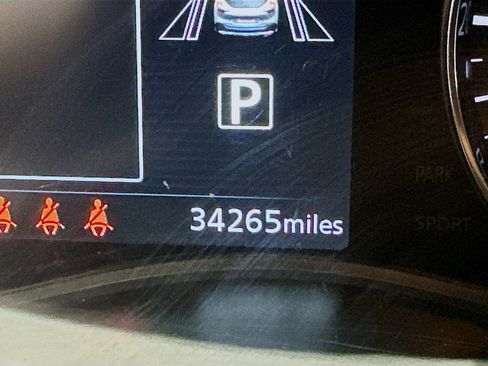 Used 2024 Nissan Kicks SR image 18