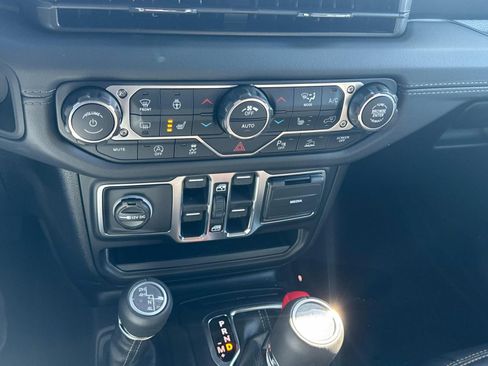 New 2026 Jeep Wrangler Sahara image 30