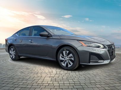 New 2025 Nissan Altima 2.5 S