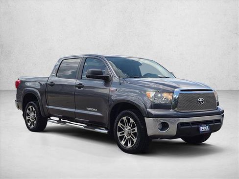 Used 2013 Toyota Tundra 2WD CrewMax w/ SR5 Pkg image 3