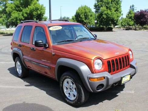 Used 2002 Jeep Liberty Sport AWD/4WD image 1