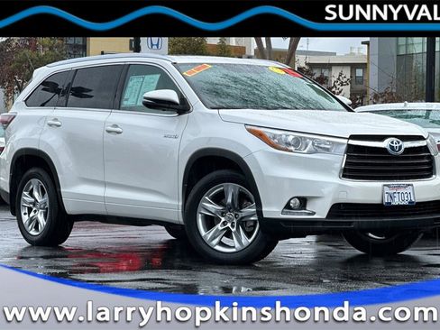 Used 2015 Toyota Highlander Limited Platinum image 1