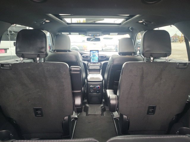 Used 2023 Ford Explorer ST w/ Technology Package AWD/4WD image 9