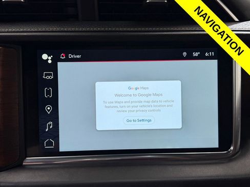 Used 2023 GMC Yukon XL Denali Ultimate AWD/4WD image 8