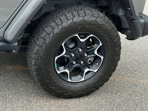 Used 2022 Jeep Wrangler Unlimited Rubicon 4xe w/ Steel Bumper Group image 12