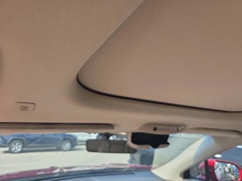 Used 2019 Lincoln Nautilus Reserve AWD/4WD image 9