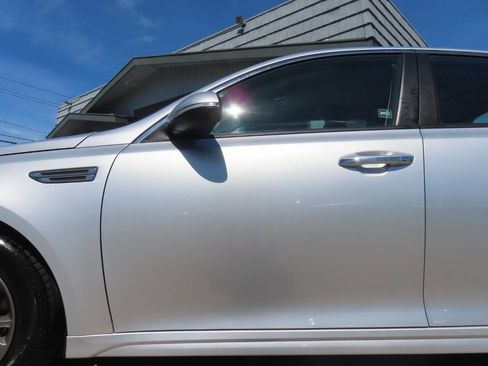Used 2020 Kia Optima LX FWD image 30