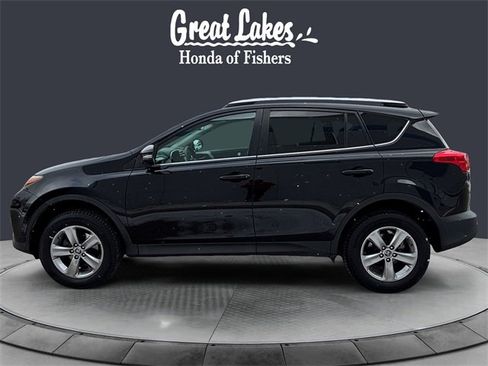 Used 2015 Toyota RAV4 XLE image 2