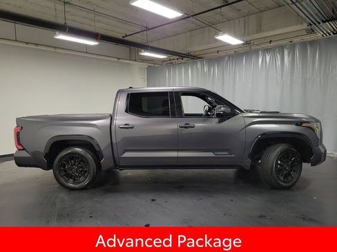 Used 2022 Toyota Tundra Platinum w/ Advanced Package AWD/4WD image 9