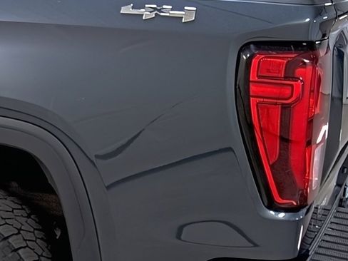 Certified 2021 GMC Sierra 1500 SLE image 10