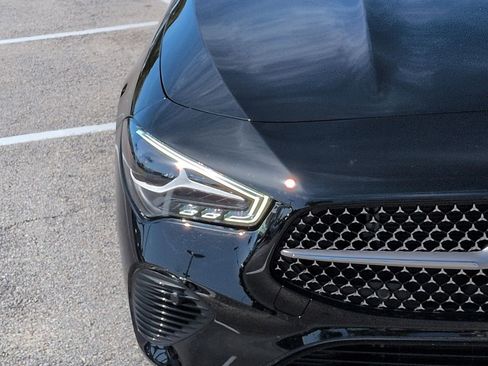 Used 2024 Mercedes-Benz CLA 250 image 10