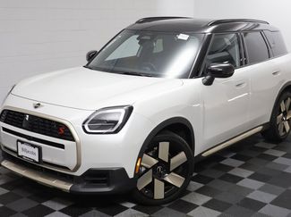 Certified 2025 MINI Cooper Countryman S video 2