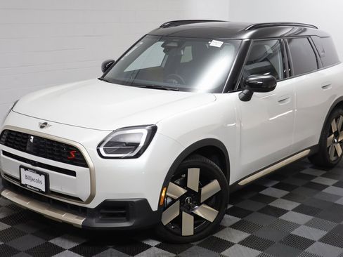 Certified 2025 MINI Cooper Countryman S image 2