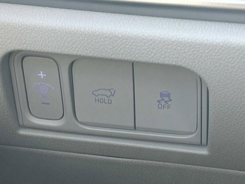 Used 2025 Kia Sorento EX w/ Panoramic Sunroof Package AWD/4WD image 32