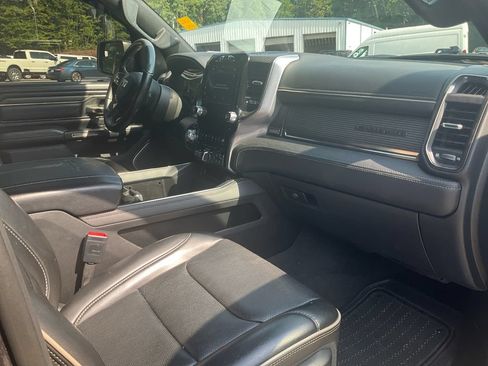 Used 2021 RAM 1500 Limited AWD/4WD image 11