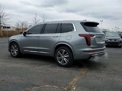 Certified 2024 Cadillac XT6 Premium Luxury w/ LPO, Floor Liner Package image 6