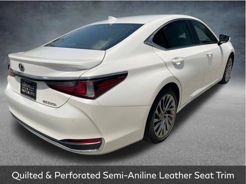 Used 2025 Lexus ES 300h Ultra Luxury FWD image 8