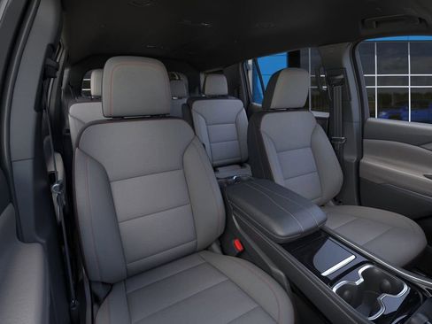 New 2026 Chevrolet Traverse LT w/ Driver Confidence Package image 16