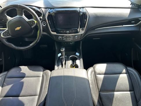 Used 2019 Chevrolet Traverse RS AWD/4WD image 24