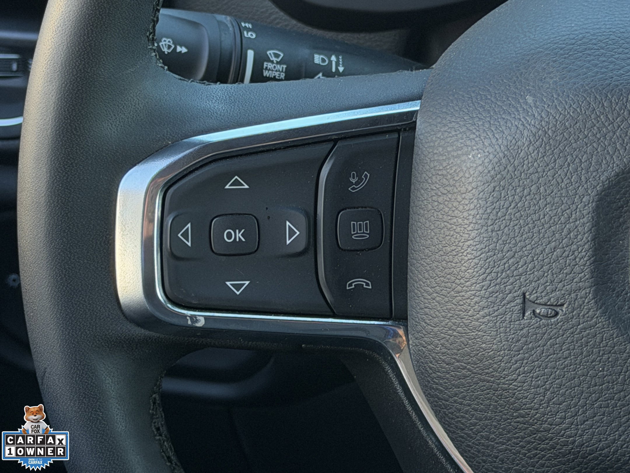 Used 2025 RAM 2500 Laramie AWD/4WD image 17