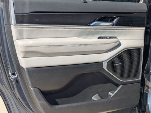 Used 2022 Jeep Wagoneer Series I w/ Convenience Group I image 14