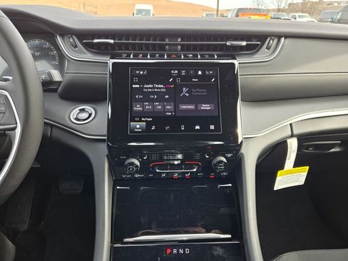 New 2026 Jeep Grand Cherokee Laredo X AWD/4WD image 18