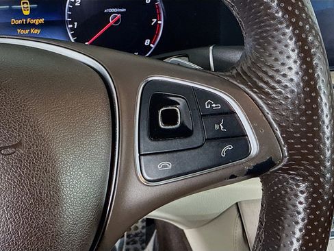 Used 2018 Mercedes-Benz E 400 E 400 image 15