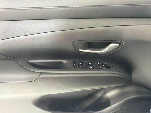 Used 2025 Hyundai Tucson SEL FWD image 13