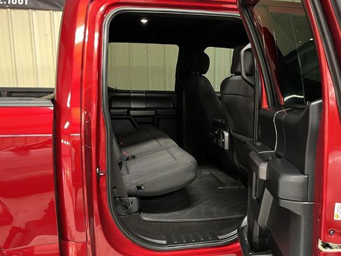 Used 2019 Ford F150 XLT w/ Equipment Group 301A Mid image 12