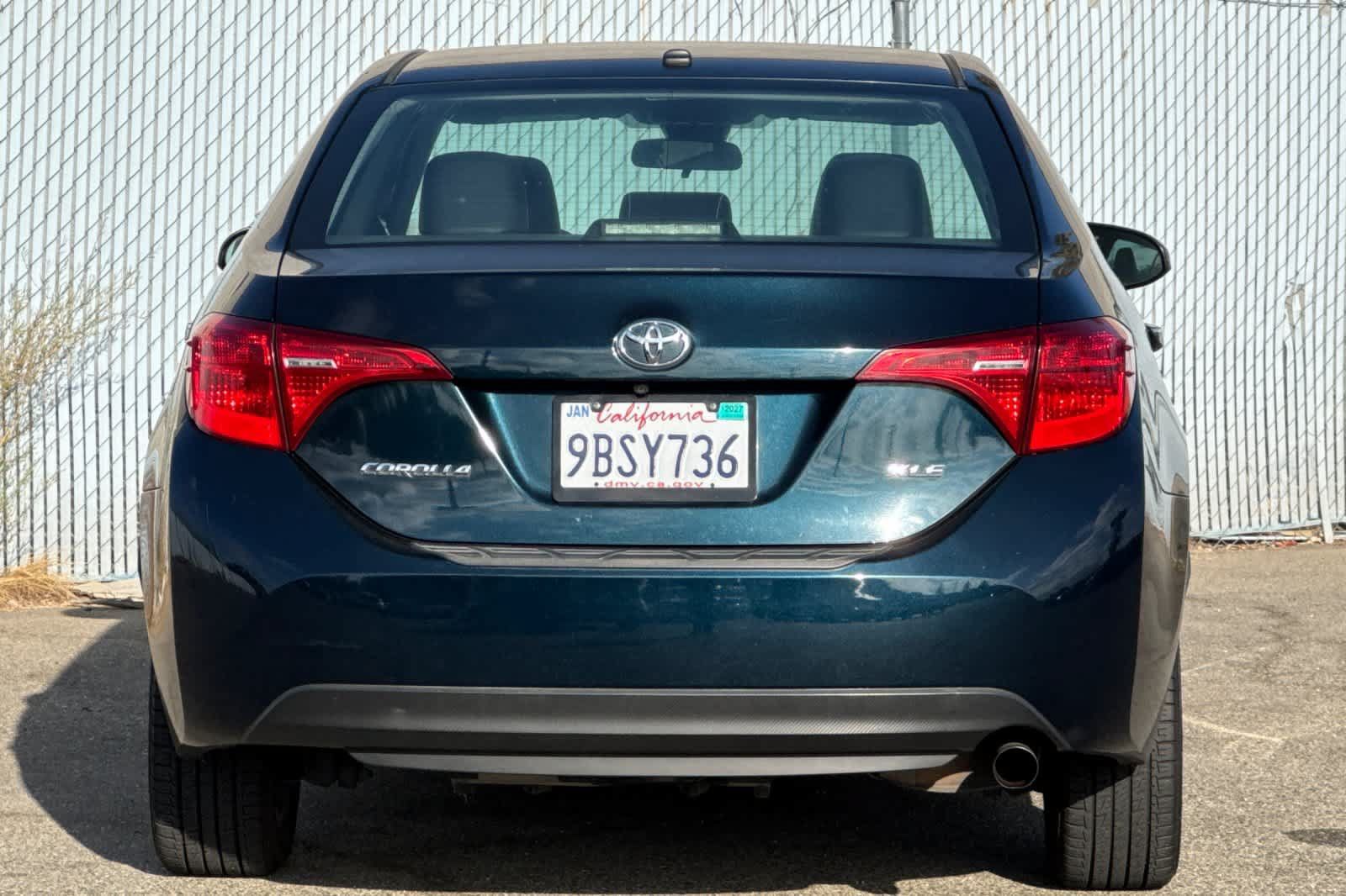 Used 2019 Toyota Corolla XLE FWD image 4