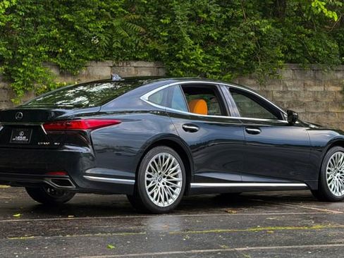 Certified 2024 Lexus LS 500 AWD image 5