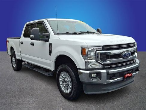 Used 2022 Ford F350 XLT w/ XLT Value Package image 3